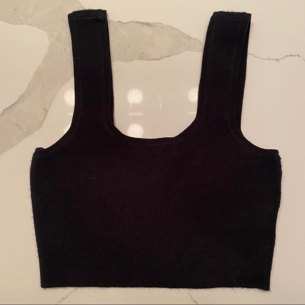 💕 • Cropped Tank Top